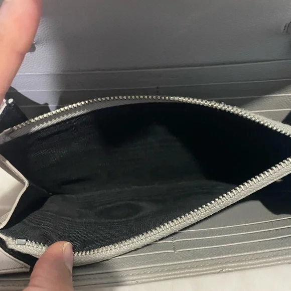 YSL wallet - Picture 3 of 5